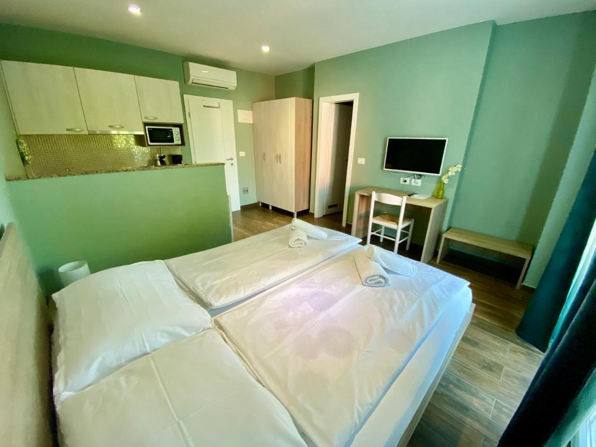Apartman Iris *