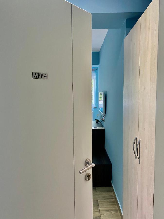 Iris Apartman *