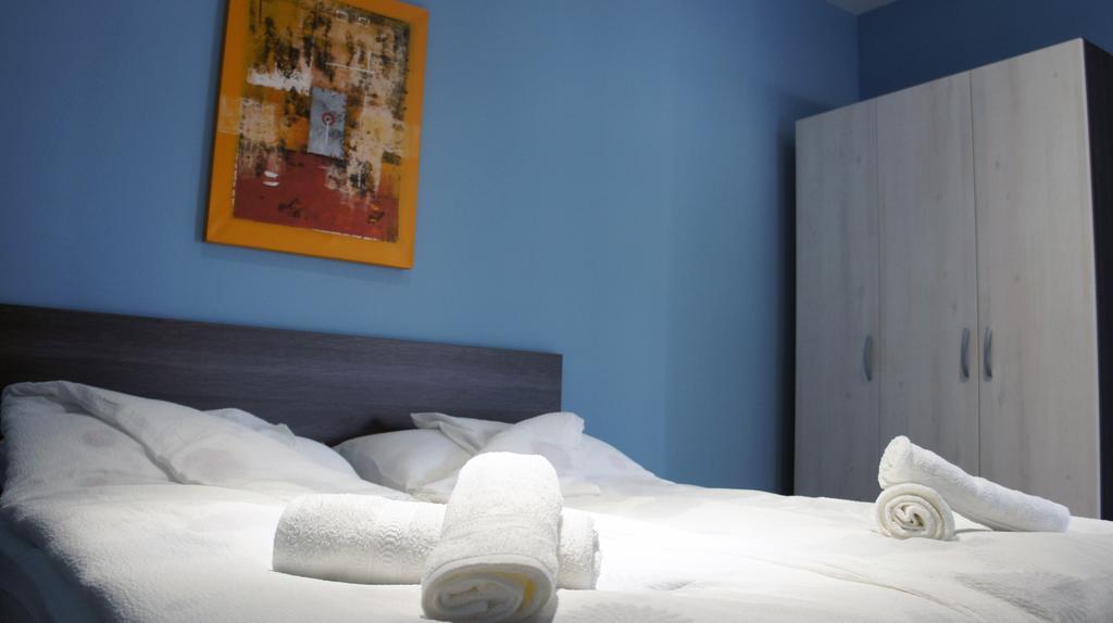 Iris Apartman *